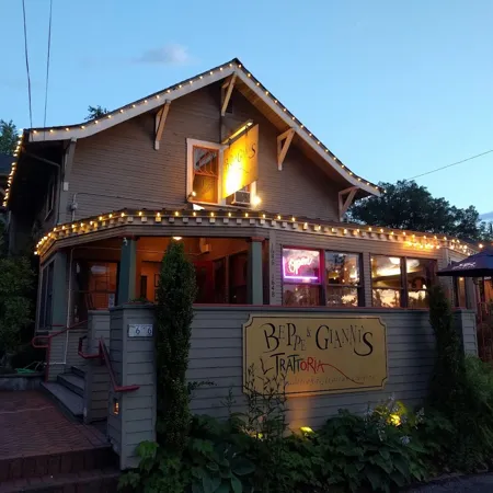 Beppe & Gianni's Trattoria, business photo 1